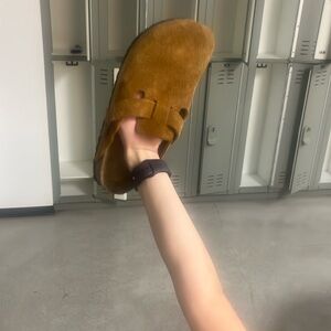 1 singular birkenstock